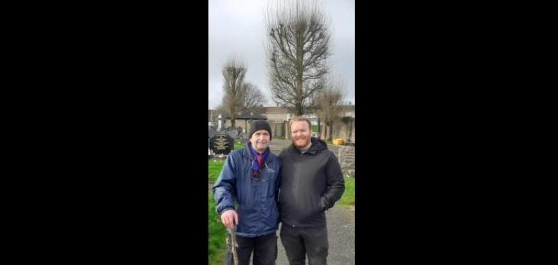 Míċeál-Piaras Ó Ceallaiġ with the stalwart Derry headstone historian Seamus Breslin.