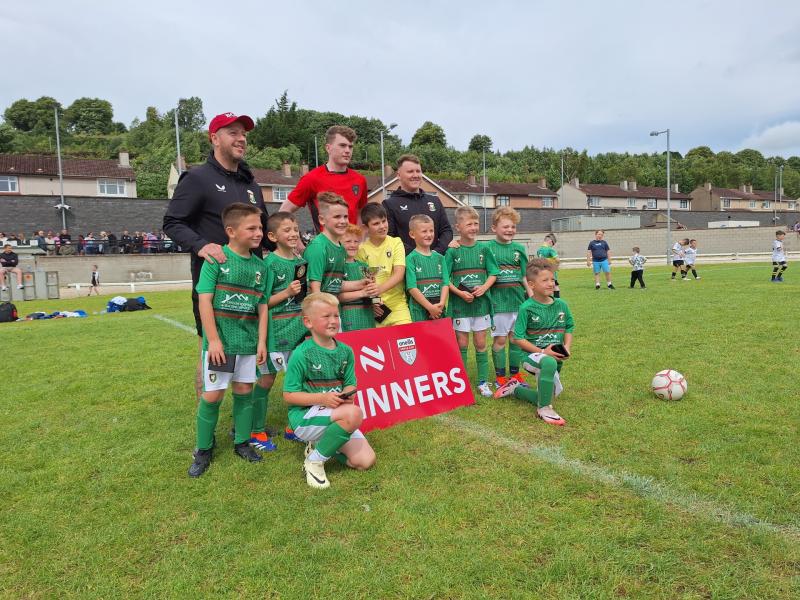 Glentoran U-8