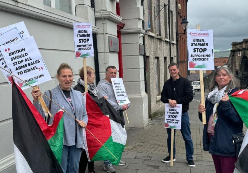 Pro-Palestine campaigners stage protest during SoS visit to Derry
