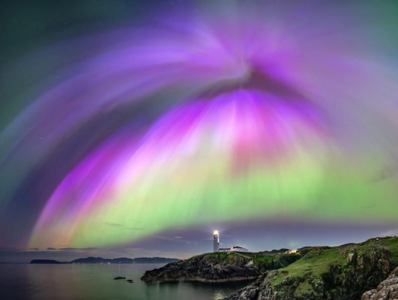 Derry photographer Patryk Sadowski claims prize in 'Reach for the Stars' competition