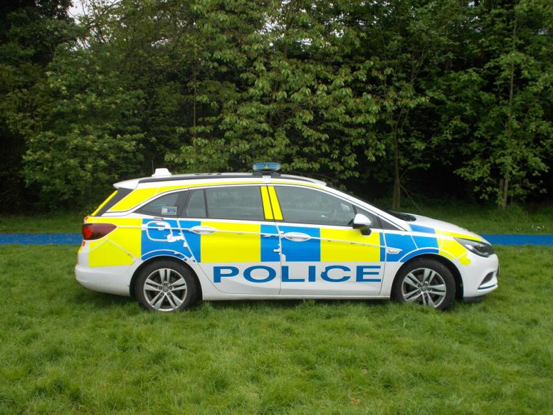Single collision crash closes road