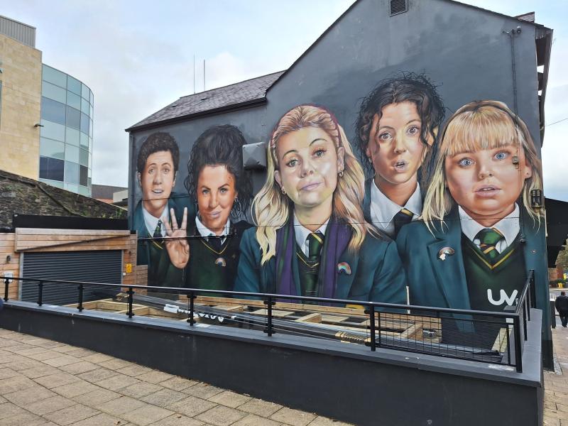 Derry mural on Badger Bar