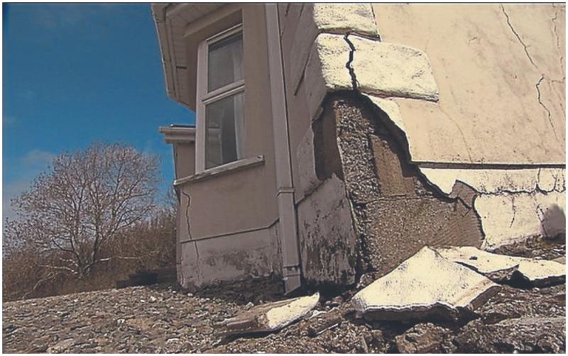 'Council has engaged with experts who have all made it clear that it is unlikely for the border to have been barrier to the distribution of defective blocks'  - Cllr Shaun Harkin 