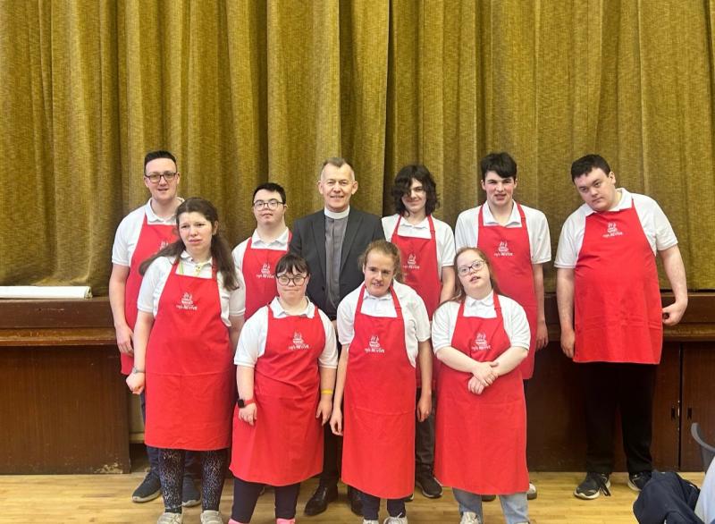 Presbyterian Moderator praises those working throughout the SEN sector during visit to Magherafelt school