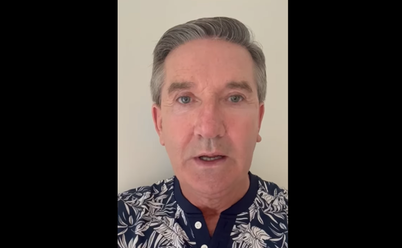 Daniel O'Donnell forced to respond to rumours he's sick in hospital amid worry