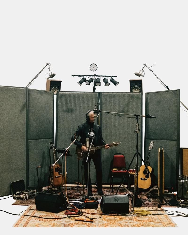 MacD on Music: In A White Room, With Black Curtains, In Sandino&rsquo;s