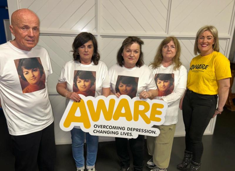 Sean McGlinchey & family fundraising for AWARE 