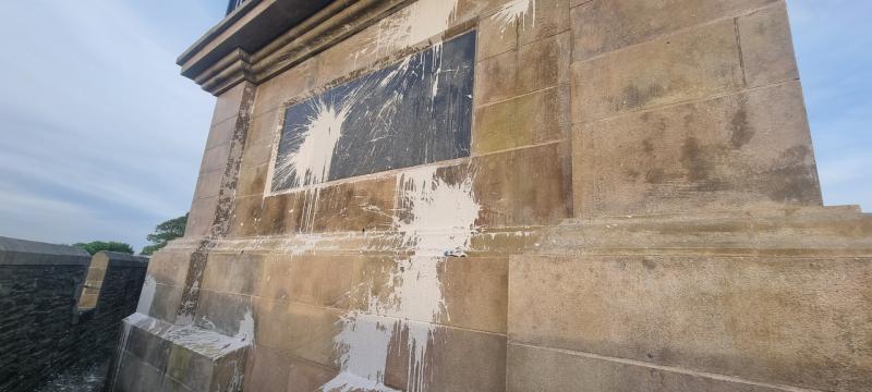 Police in Derry are investigating criminal damage caused to Walker's Plinth