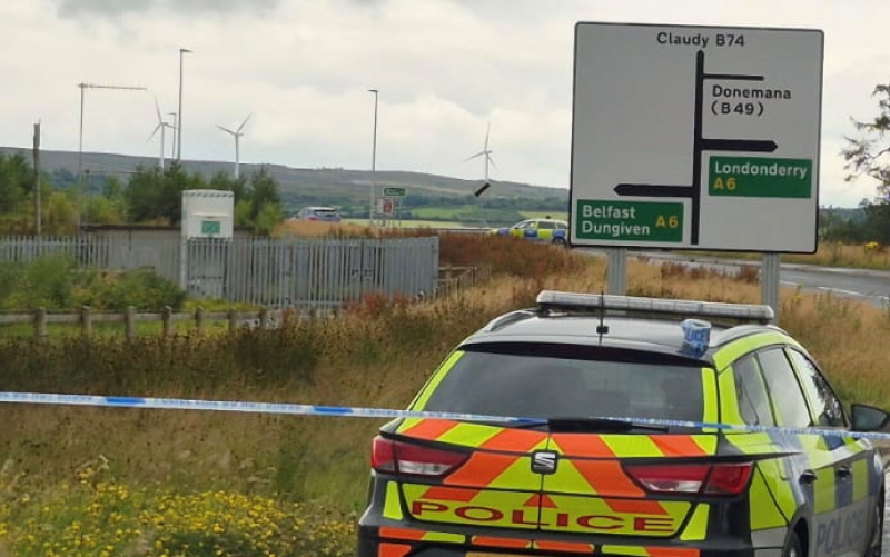 Homes evacuated during ongoing security alert in County Derry