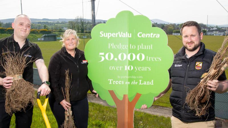 Kevin Lynch Hurling Club benefits from sustainability initiative thanks to local retailers