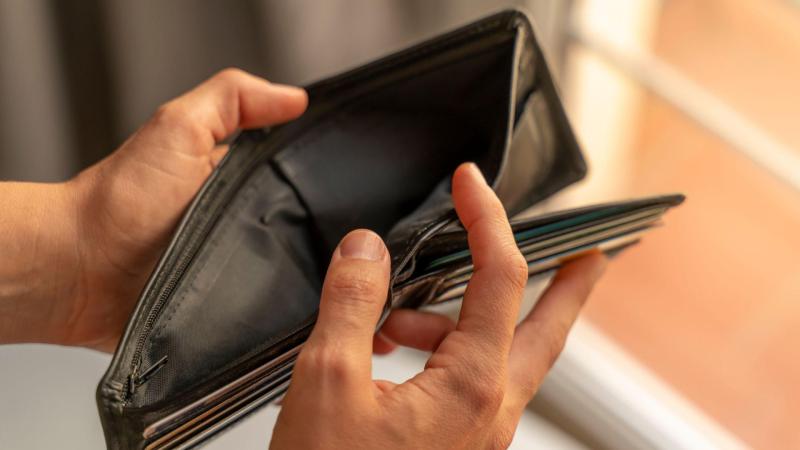 Stormont Anti-Poverty Strategy faces a storm of criticism 