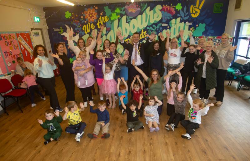 Bopping the day away at Waterside Together’s ‘Dance Picnic’ in Currynierin