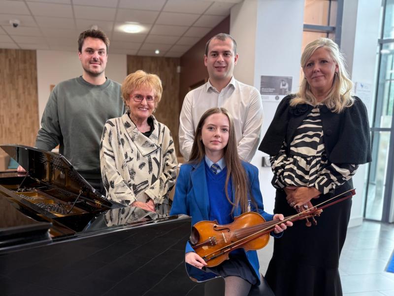 Louis Fields, St Columb’s Cathedral School of Music, Dame Geraldine Keegan, St Columb’s Cathedral, Nicky Morton, Joan Keaveney, Head of Music St Mary’s College.  Seated is Orla Henry, Bursary winner.