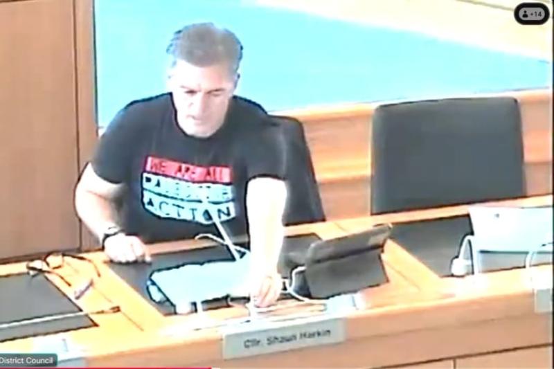 Cllr Shaun Harkin facing PSNI T-shirt probe.