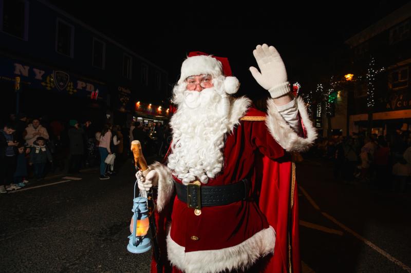Traffic and travel information ahead of Strabane Christmas Light Switch-On