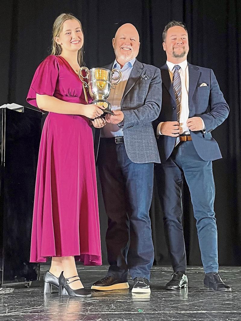 Derry Feis winner to feature in evening of Les Foyer des Artiste ‘baroque brilliance’