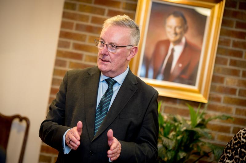 Health Minister visits Foyle Hospice following landmark funding inquiry