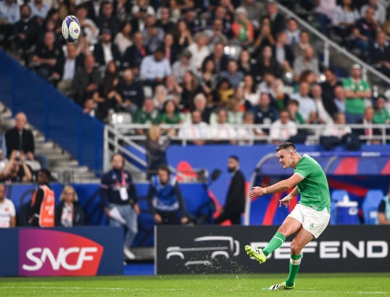 Johny Sexton said it is vitally important that Ireland continue to turn-up for their fans after Scottish win