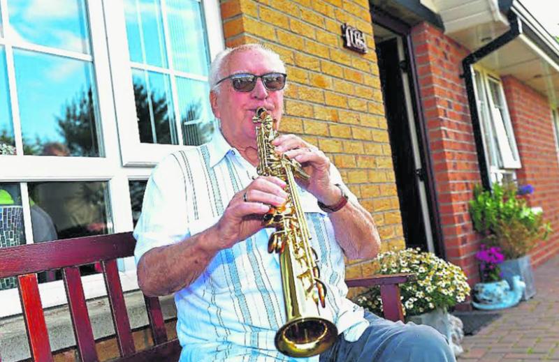 Derry music legend Johnny Quigley turns 90