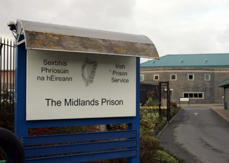 Woman caught with drugs on prison visit 