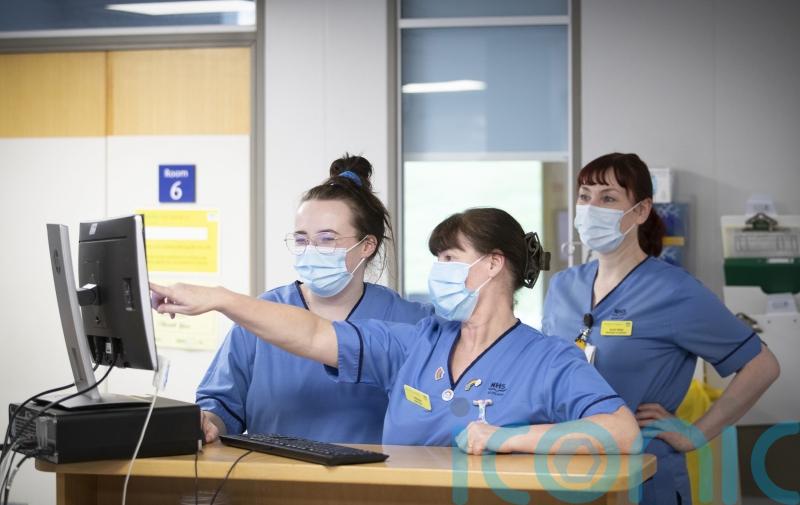 Northern Ireland nurses to join ballot for strike action