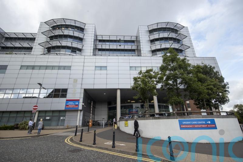 Charity voices alarm at ‘continued failure’ to meet cancer waiting time targets