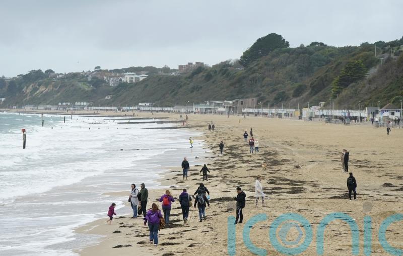 First 10 months of 2022 make it warmest year on record so far, says Met Office