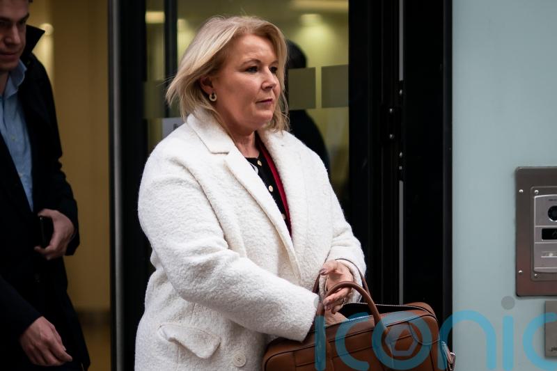 Government holds ‘constructive’ meeting with nursing strike organisers