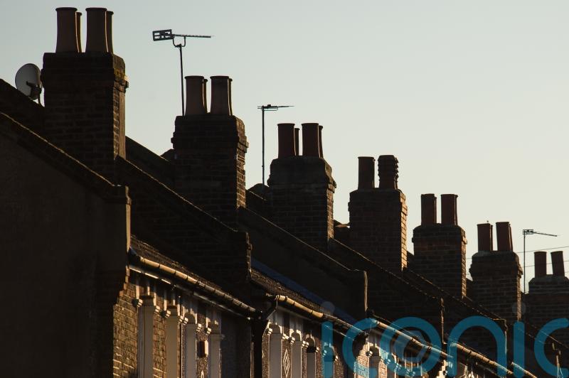 High air pollution continues in north west as temperatures plunge