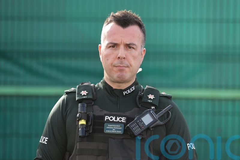 Feuding drugs gangs are expelled members of UDA, senior officer says