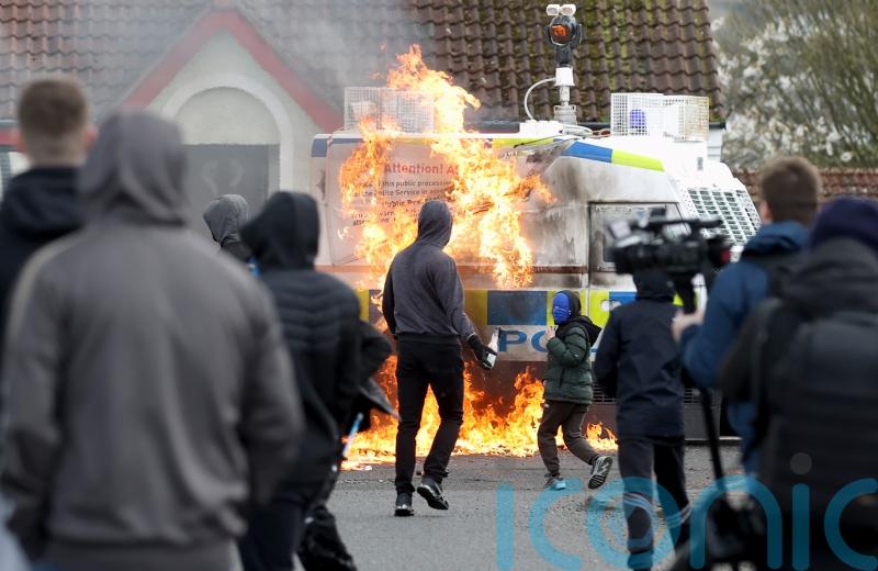 Violence against police at dissident march in Derry condemned