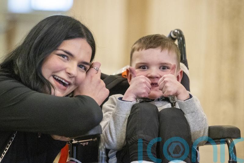 Six-year-old Daithi to receive award from Prime Minister for organ donation work