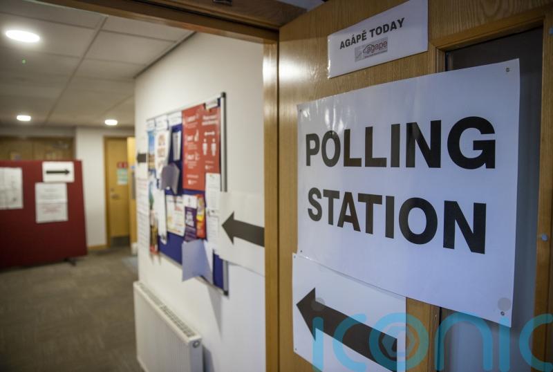 Political leaders cast their ballots in local government elections