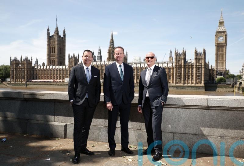 Economic report calls for public sector reform and enhanced connectivity