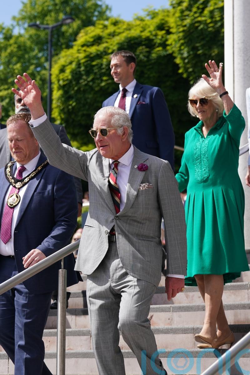 King thanks Armagh for warm welcome on second day of visit to Northern Ireland