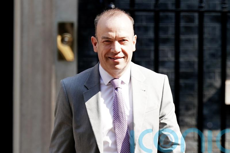 Heaton-Harris asks for advice on water charges and tuition fees increase