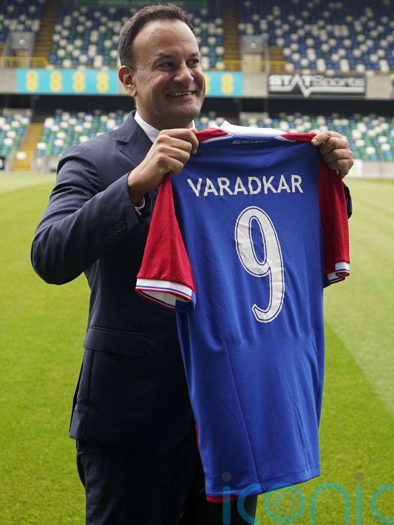 Varadkar given Linfield FC jersey as he aims to ‘reach out to all communities’