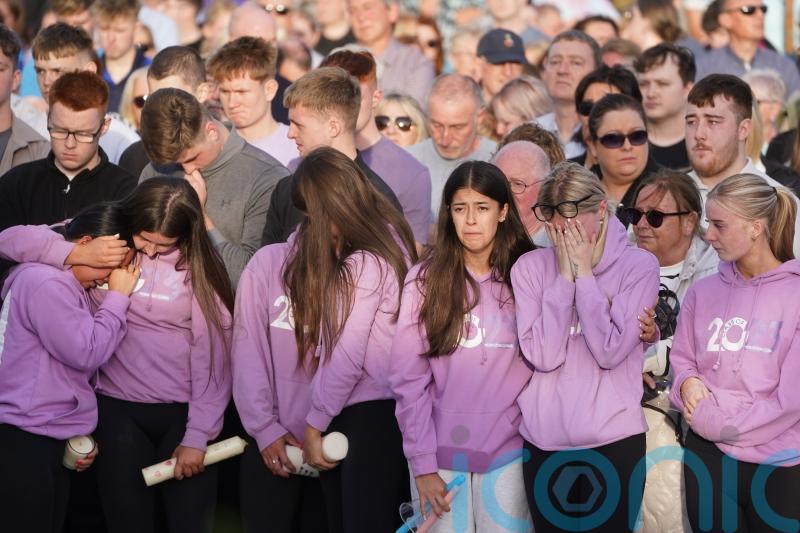 Friends of students killed in Clonmel crash say ‘so hard to believe they are gone’