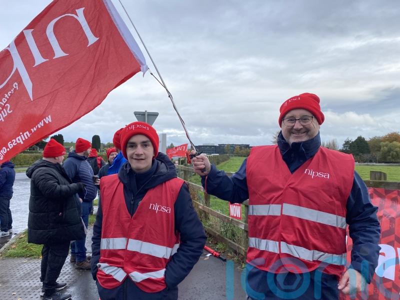 Daera ‘acting to mitigate’ as workers at ports and meat factories strike