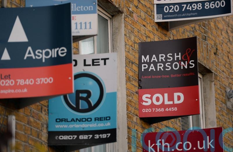 Pace of house price falls ‘showing signs of steadying as end of year approaches’
