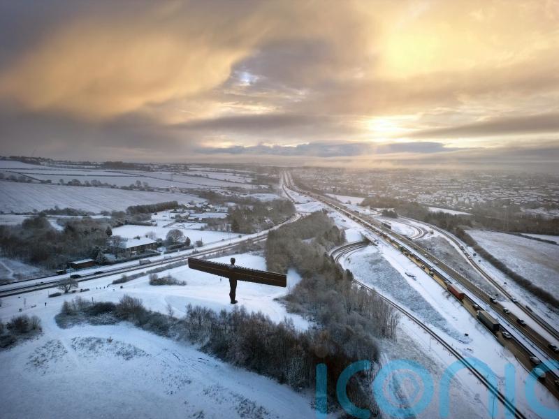 Snow showers and freezing nights to continue into weekend
