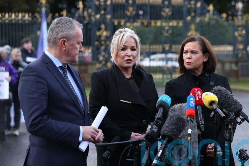 Government offers &pound;2.5bn financial package to support return of Stormont Executive