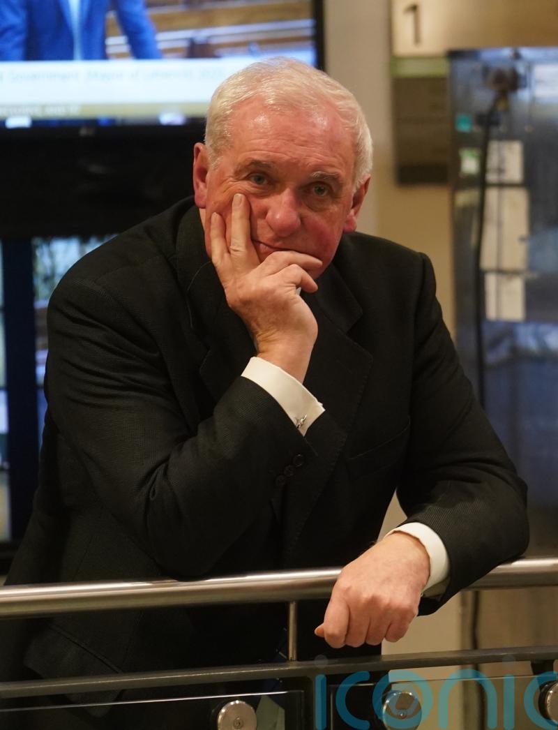 Bertie Ahern &lsquo;hoping and praying&rsquo; for resolution to Stormont talks