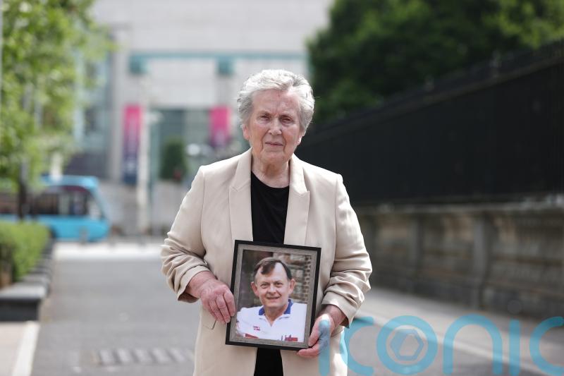 Government to consider whether public inquiry is appropriate for Sean Brown case