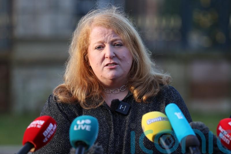 Bank financial offer from UK Government now, Alliance leader urges parties