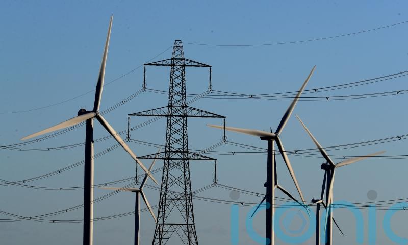 Northern Ireland energy suppliers announce price decreases