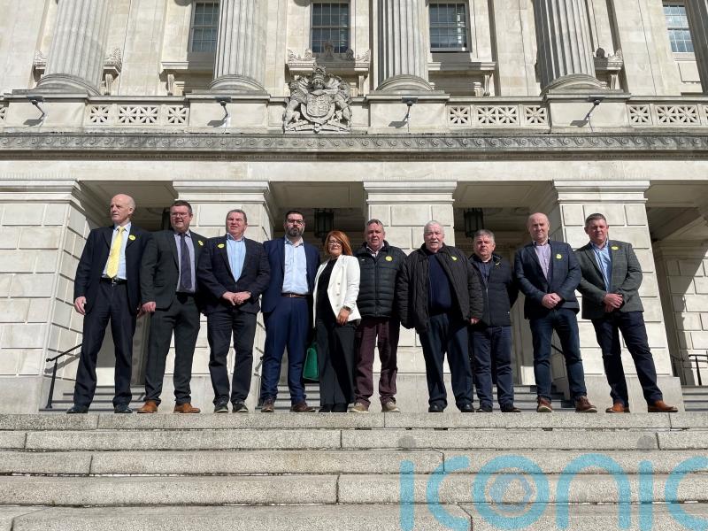 Families of A5 victims meet minister to press case for road upgrade