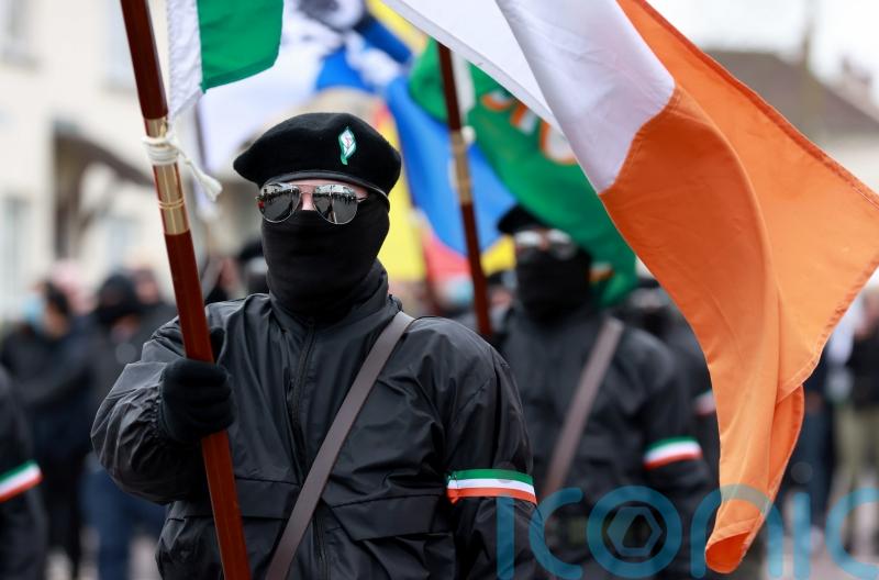 Public urged to avoid Creggan area after petrol bombs thrown at media