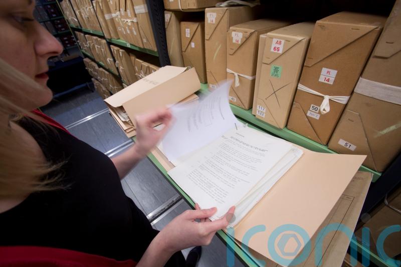 Independent historians to write a ‘public history’ of Northern Ireland