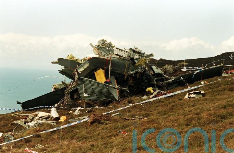 Tributes paid at service to mark 30 years since RAF Chinook crash